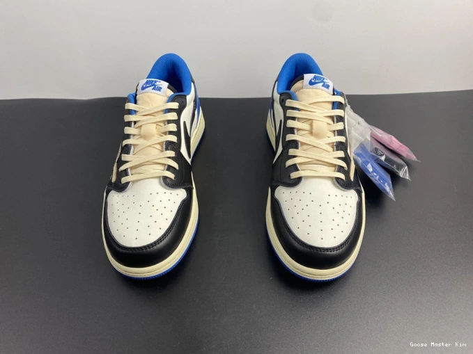 Low x Travis Design Air Fragment 1 x Jordan Retro Scott DM7866-140 0722